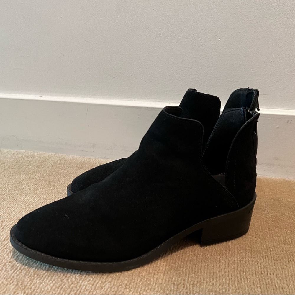 Steve Madden ankle booties - black